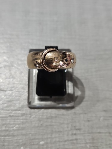 9ct yellow gold - yellow, buckle