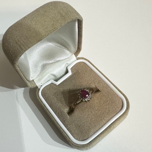 Vintage 9ct gold ruby cz - gold, &