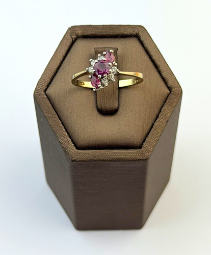 Ruby and diamond - , gold