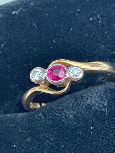 18ct gold plat vintage ruby - gold,