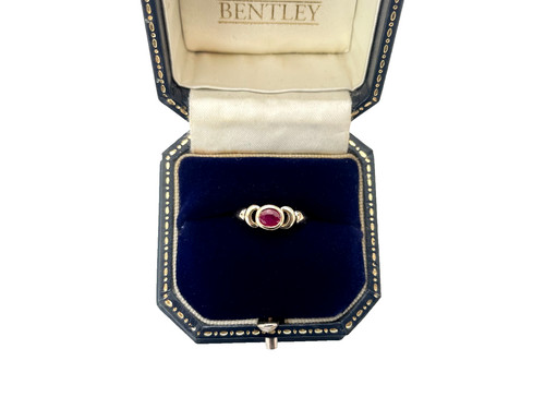 Ruby ring 9ct gold - gold, 0.35ct