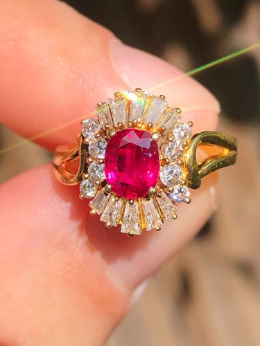 Stunning vintage natural blood - stunning,