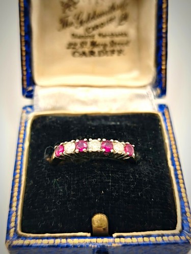 9ct yellow gold ruby - yellow,