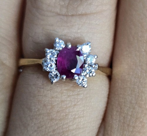 18ct gold diamond - 18ct, a