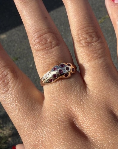 9kt solid gold ruby - 9kt,
