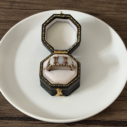 Antique 9ct five - antique, stone